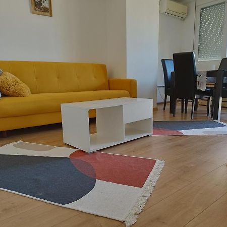Apartment Dorcol Beograd Bagian luar foto